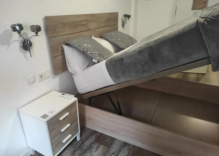 Olozaga Hostel *